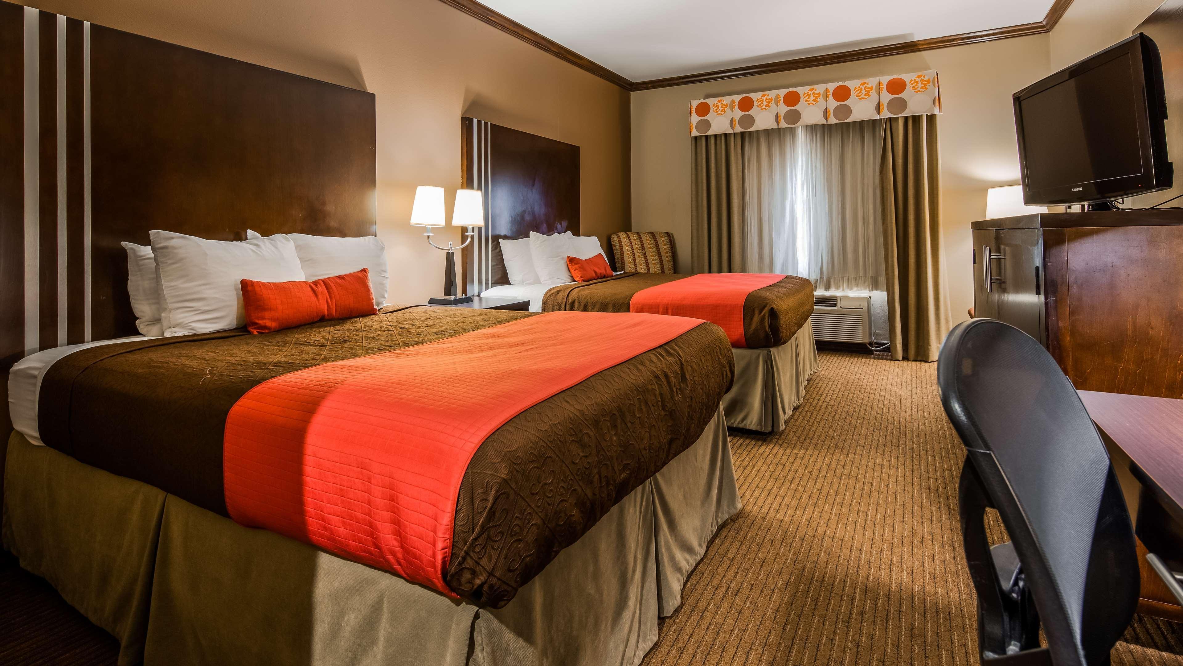 Best Western Plus Texoma Hotel & Suites Denison Exterior photo